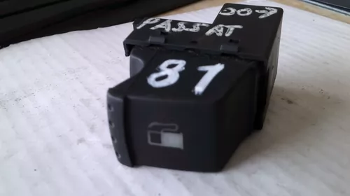 Butoane - Butoane pentru Volkswagen Passat B5, cod 1J0959833A