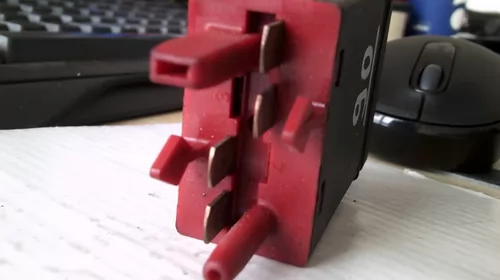 Butoane pentru Volkswagen Passat B5, cod 3B0927134A [1]