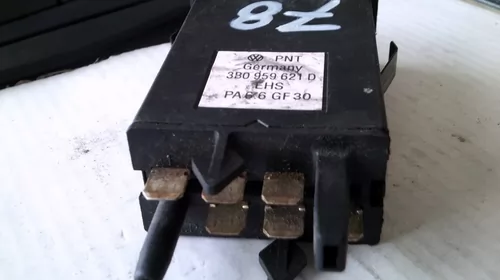 Butoane pentru Volkswagen Passat B5, cod 3B0959621D [1]