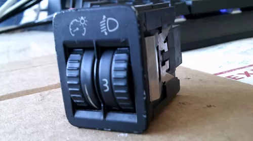 Electrica si electronica auto - Butoane pentru Volkswagen Passat B6, cod 3C0941333