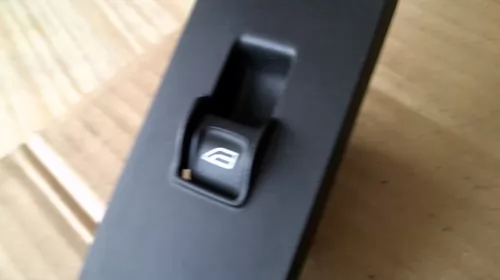 Electrica si electronica auto - Butoane pentru Volvo XC60 I, cod 30773977