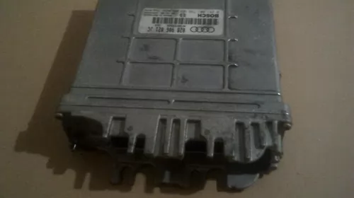 Module si calculatoare - Calculator motor pentru Audi A4B5 , motorizare 1.9 Diesel, cod 028906021JC, 0281001796