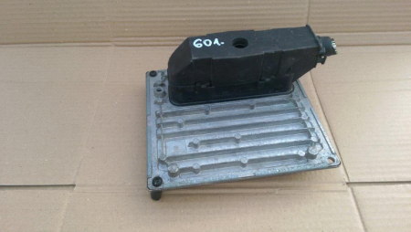 Module si calculatoare - Calculator motor pentru Ford Focus 2, motorizare 1.6 benzina, cod 4M51-12A650-HF
