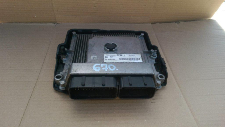 Electrica si electronica auto - Calculator motor pentru Peugeot 308 I, cod 9818160080   ,   9806671980