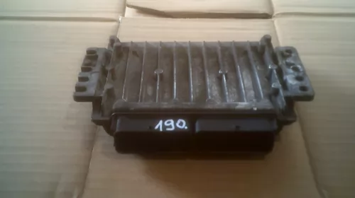 Calculator motor pentru Renault Megane 1, motorizare 1.8 Benzina, cod S105961001 [1]