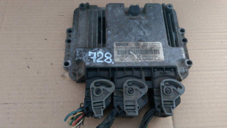 Calculator motor pentru Renault Megane 2, motorizare 1.9 diesel, cod 8200305678   ,   0281011646 [1]