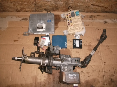 Module si calculatoare - Calculator motor pentru Toyota Corolla Verso AR10, motorizare 2.2 diesel, cod 89661-0F090, MB175800-7612, 89221-0F010