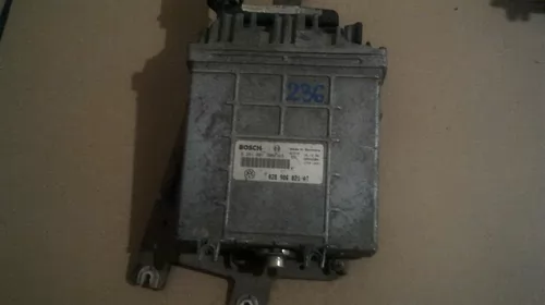 Module si calculatoare - Calculator motor pentru Volkswagen Golf 3, motorizare 1.9 Diesel, cod 028906021AT