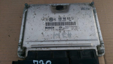Calculator motor pentru Volkswagen Golf 4, motorizare 1.9 diesel, cod 038906019CJ   ,   0281010302 [1]