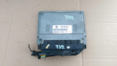 Calculator motor pentru Volkswagen Polo 9N, motorizare 1.2 benzina, cod 03D906032C   ,   5WP40124 [1]