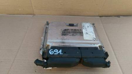 Electrica si electronica auto - Calculator motor pentru Volkswagen Sharan 7M, cod 038906019NB   ,   0281011821