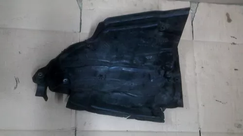 Capac motor pentru BMW Seria 3 E46, motorizare 2.0 diesel, cod 7787335 [1]