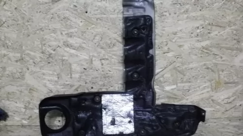 Capac motor pentru BMW Seria 3 E46, motorizare 3.0 diesel, cod 2249973 [1]