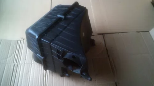 Carcasa filtru aer pentru Ford Fiesta 4, motorizare 1.3 diesel, cod XS61-9600-AA [1]