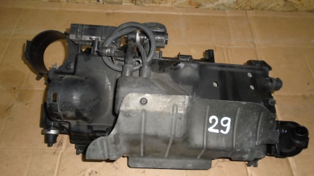 Alte anexe - Carcasa filtru aer pentru Mercedes B-Class W245, motorizare 2.0 diesel, cod A6400900701