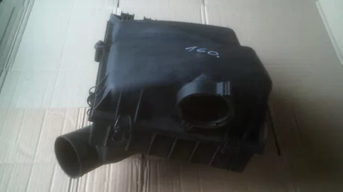 Alte anexe - Carcasa filtru aer pentru Mercedes Vito W638, motorizare 2.2 diesel, cod A6380902101