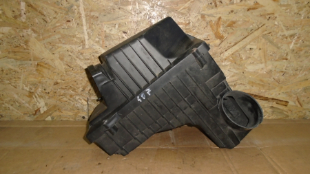 Carcasa filtru aer pentru Peugeot 407 , motorizare 2.0 diesel, cod 9644910780 [2]