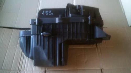 Alte anexe - Carcasa filtru aer pentru Peugeot 407 , motorizare 2.7 diesel, cod 9660121680A