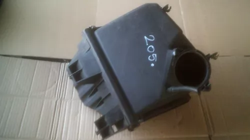 Alte anexe - Carcasa filtru aer pentru Volkswagen Passat B5, motorizare 2.5 diesel, cod 3B0133837BB , 059133843A