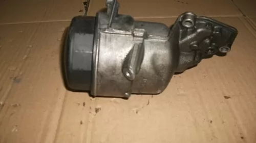 Piese motor - Carcasa filtru ulei pentru Mercedes CLS W219, motorizare 3.2 diesel