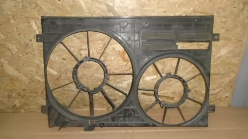 Carcasa ventilatoare pentru Volkswagen Golf 5, motorizare 2.0 Diesel, cod 1K0121207AA [1]