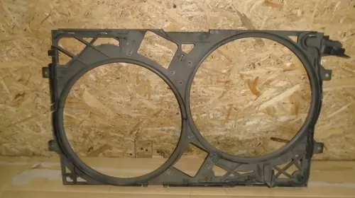 Carcasa ventilatoare pentru Volkswagen Phaeton , motorizare 3.0 Diesel, cod 3D0121191K [1]