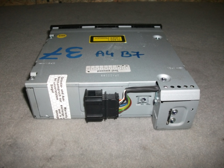 Car audio - Magazie 6 CD Audi A4 B7, an 2001-2007 CD Changer cod 8E0035111D