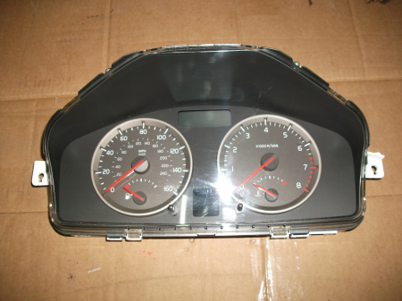 Ceas Bord - Ceasuri de bord pentru Volvo V50 , cod 69594-890T , 8697035 , 30728644 MOTORIZARE BENZINA