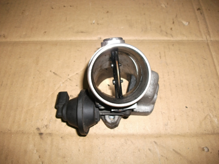 Clapeta acceleratie pentru Audi A4 B5, motorizare 2.5 diesel, cod 8D0145950D [1]