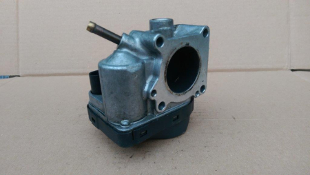 Clapeta acceleratie pentru Volkswagen Golf 4, motorizare 1.4 benzina, cod 036133062 [1]