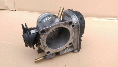 Clapeta acceleratie VW Golf 4, Bora, Audi A3 8L, Seat Leon, 1.6 benzina, 06A133064J, an 1997-2007 [1]
