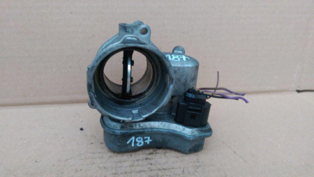 Clapeta acceleratie - Clapeta acceleratie pentru Volkswagen Passat B6, motorizare 2.0 diesel, cod 03G128063B