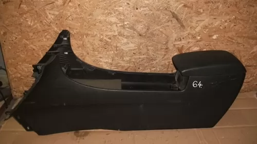 Alte accesorii de interior - Cotiera pentru Mazda 3 BL