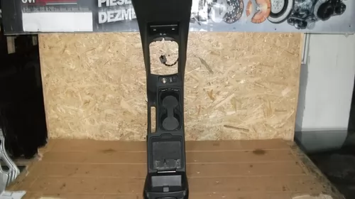 Cotiera pentru Volvo V50 [1]