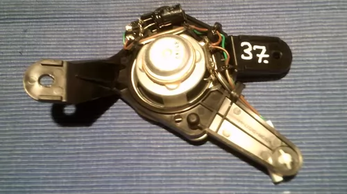 Difuzor usa fata stangapentru Lexus IS220 XE20, cod 86160-53250 [1]
