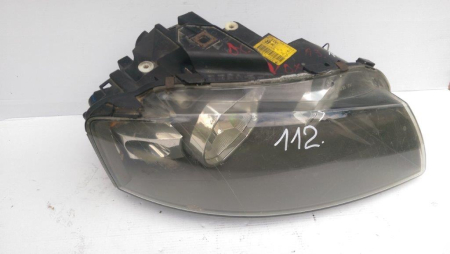 Faruri - Far dreapta Audi A3 8P, 8P0941004L, an 2003-2009