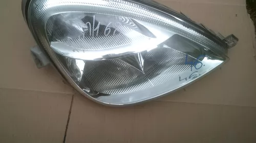 Elemente de caroserie - Far dreapta pentru Mercedes A-Class W168