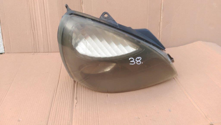 Elemente de caroserie - Far dreapta pentru Renault Clio 2, cod 20-6357B
