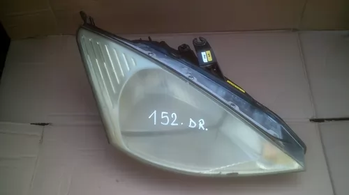 Elemente de caroserie - Far fata dreapta pentru Ford Focus 1, cod XS41-13005-PM