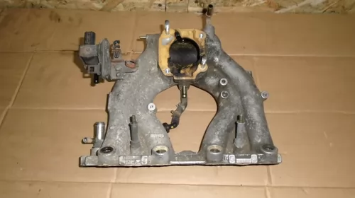 Galerie de admisie pentru Honda HR-V GH, an de fabricatie 1998 - 2012, motorizare 1.6 Benzina [1]