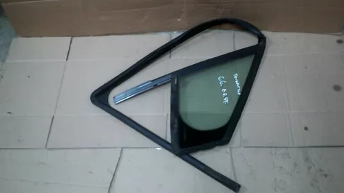 Geam Fata dreapta pentru Peugeot 308 I, cod 9656648380