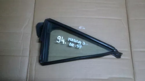 Geam Spate dreapta pentru Mazda 3 BL, cod BBN972651