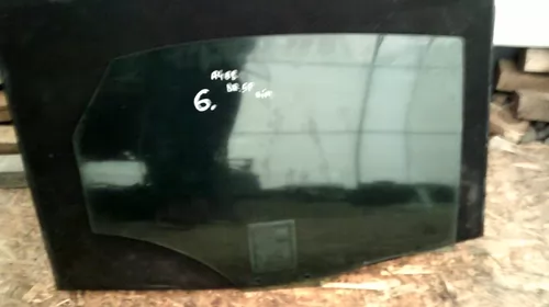 Geam usa Spate dreapta pentru Audi A4 B8, Limuzina
