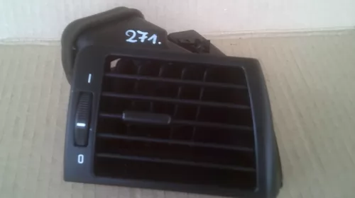 Plansa de bord si accesorii - Grila pentru BMW Seria 3 E46, cod 8361898