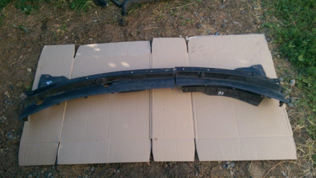 Elemente de caroserie - Grila stergator fata pentru Mazda CX7 ER, cod EG21507R1   ,   EG21507S1