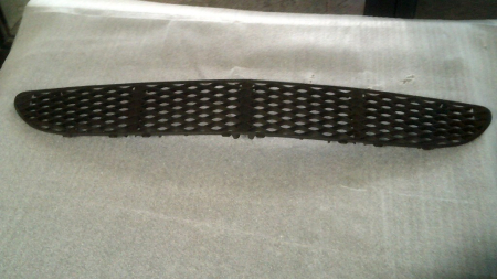 Grila centrala bara fata Mercedes E-Class, W211, an 2003-2008 cod A2118850053 [1]