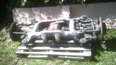 Grup diferential - PUNTE SPATE COMPLETA + Grup diferential spate pentru bmw SERIA 5 E60, motorizare 2.0 DIESEL, cod 7562711-02