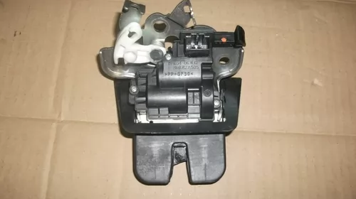 Incuietoare portbagaj pentru Audi A4B8 , cod 8R0827505 [1]