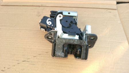 Incuietoare portbagaj pentru Mazda 3 BL, cod C6728 [2]