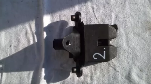 Incuietoare portbagaj pentru skoda octavia 2, cod 1Z5827501C [1]